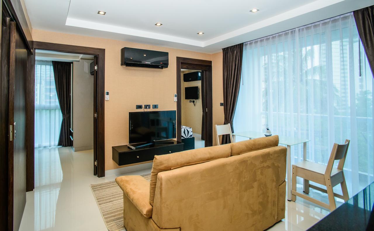 Serenity Pattaya Beach Exterior photo